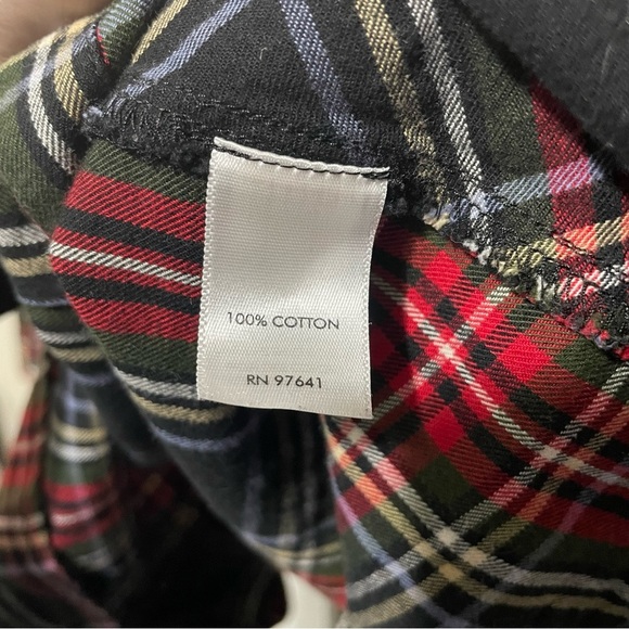 J. Jill Tartan Plaid Long Sleeve Collared Button Down Red and Black Size Large - Picture 6 of 6